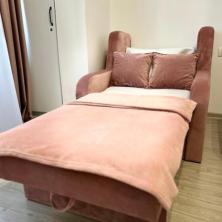 Cosy And Stylish Studio Boekarest Buitenkant foto